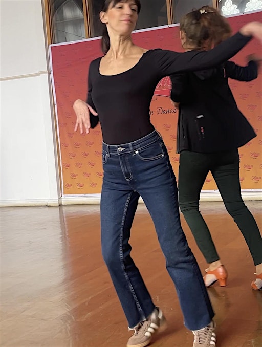 ZUMBA CLASS ONE-ONE-ONE IN HAMMERSMITH AND CHISWICK
